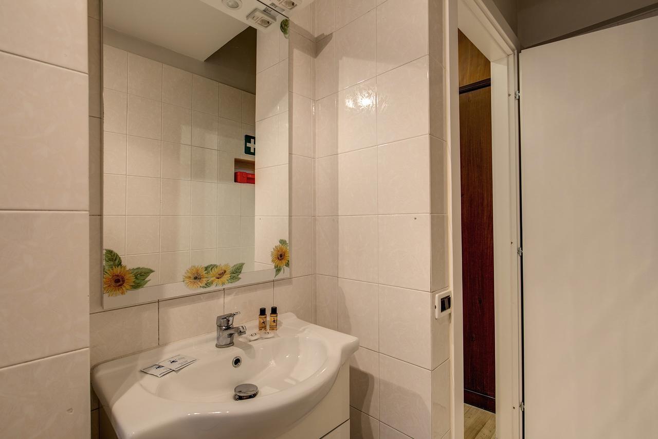 Mecenate Colosseo Suite Roma Exterior foto
